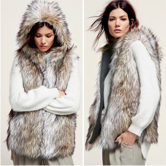 NEW FREE PEOPLE 6 SHORE ROAD Faux Fur Reversible Vest Hood Pockets Grey Lined M - Picture 4 of 7